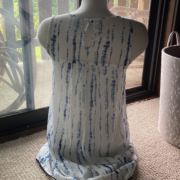 Size sm - Picture 11 of 17